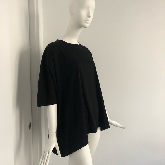 Jil Sander Black Asymmetric T-Shirt - Picture 2 of 8